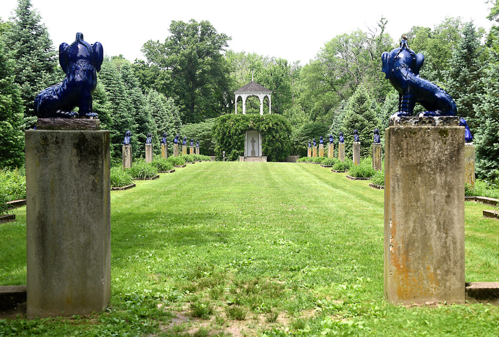 fu-dogs-by-Steve-Hoffman_0754-1024x692